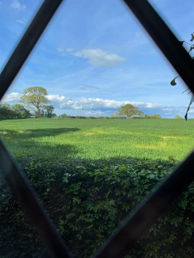 Parrs Cottage Wollaston  ภายนอก รูปภาพ